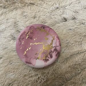 Mac Serenity Seeker Iridescent Powder